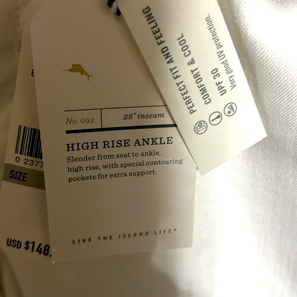 White denim jeans with one line of rhinestones down the side. - Picture 7 of 8